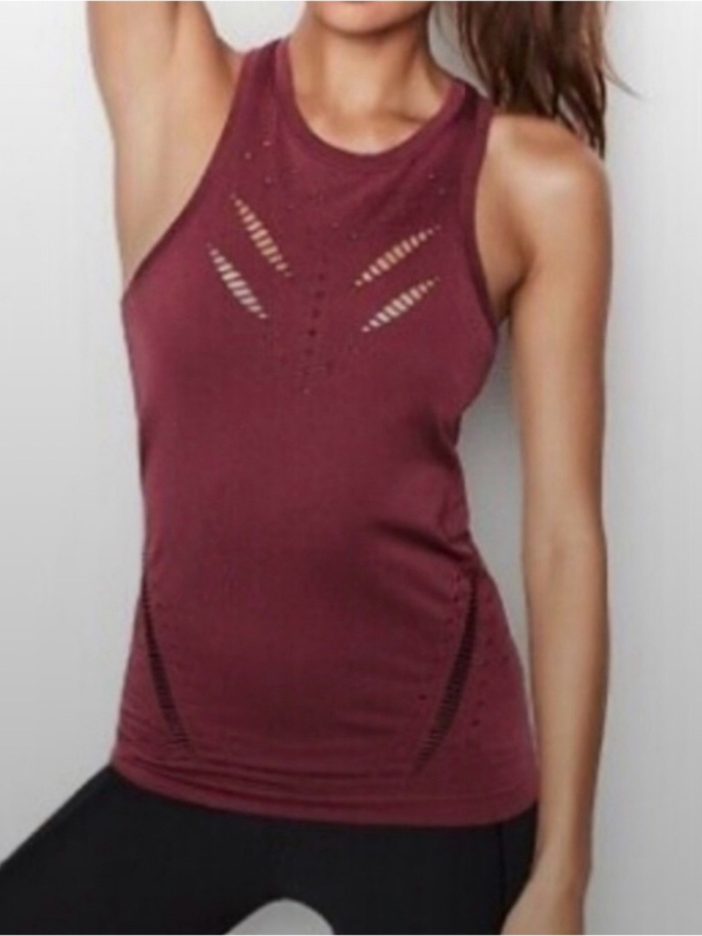Victoria’s Secret Sport Women’s Sleeveless Performance Tank Top laser cut large